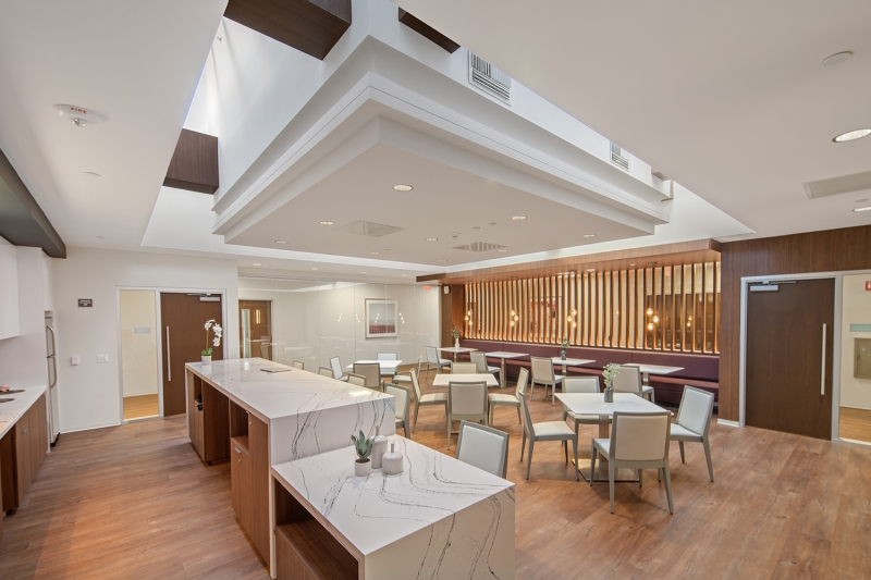 UCLA Doheny Eye Institute 