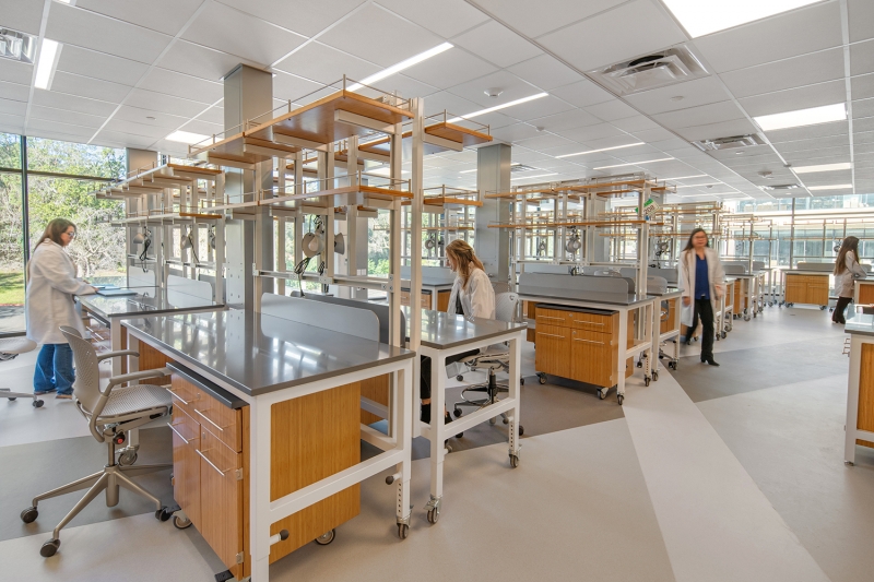 UCLA Doheny Eye Institute 