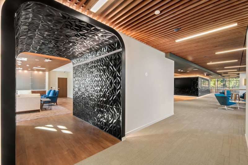 UCLA Doheny Eye Institute 